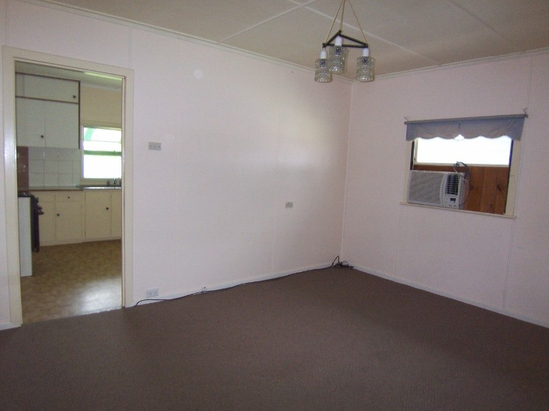 7 Herbert Street, Allora QLD 4362