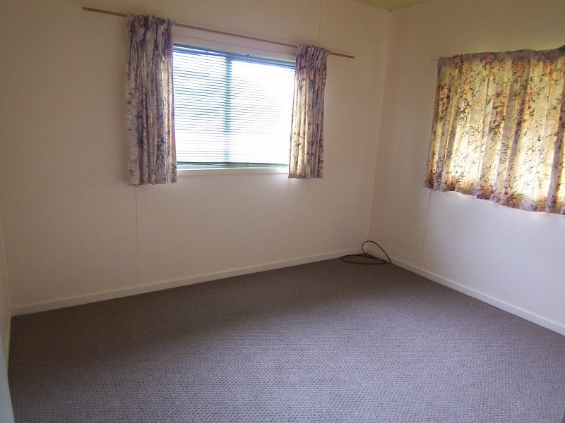 7 Herbert Street, Allora QLD 4362