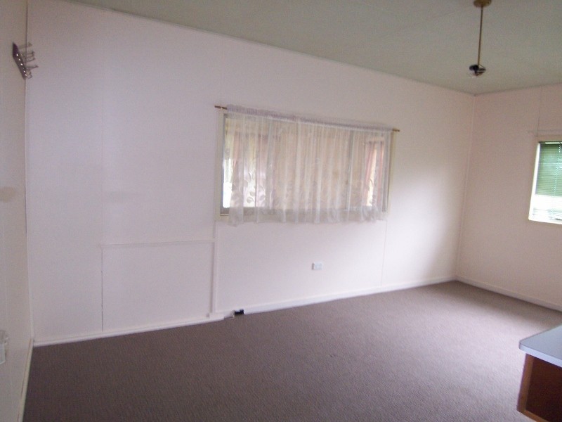 7 Herbert Street, Allora QLD 4362