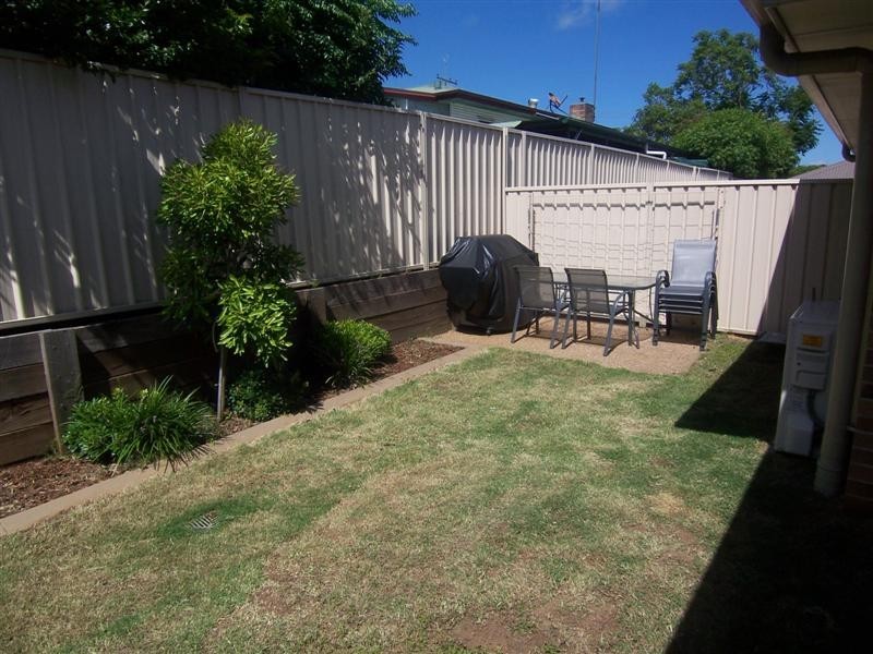 4/34 Gordon Ave, Toowoomba West QLD 4350