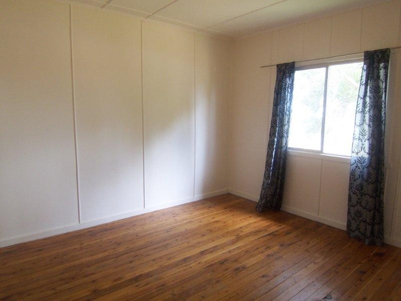 35 Main Street, Mount Tyson QLD 4356