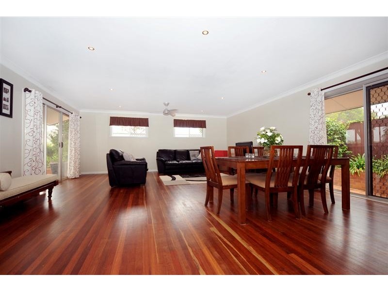 3 McHardy St, Centenary Heights QLD 4350