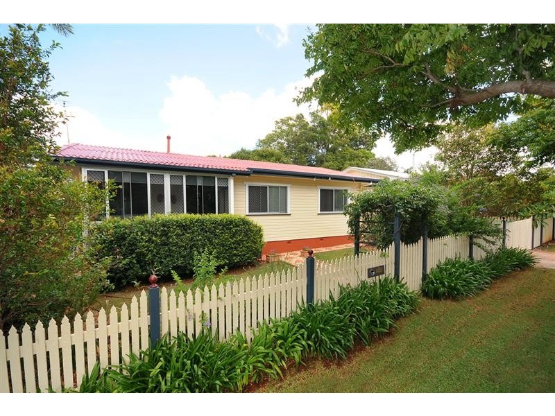 46 Bass Street, Centenary Heights QLD 4350