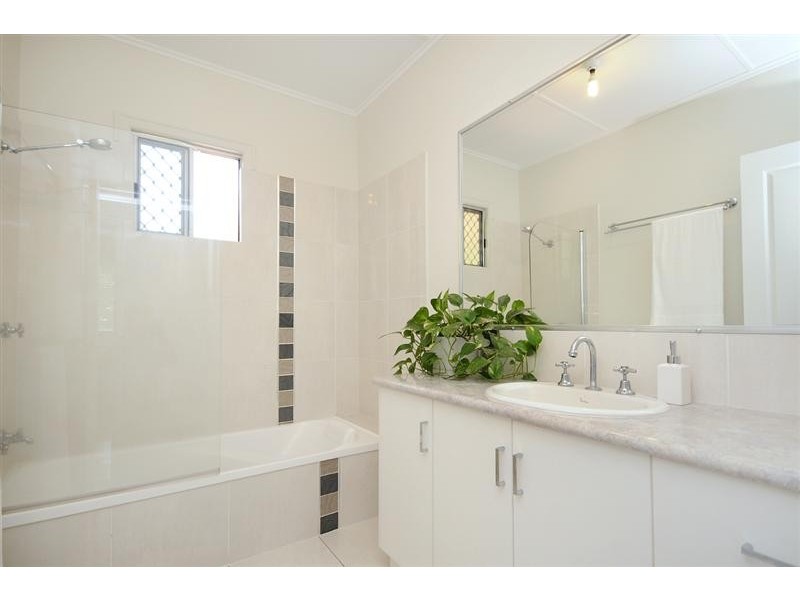 46 Bass Street, Centenary Heights QLD 4350