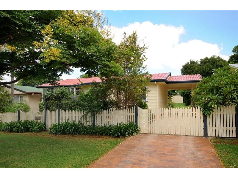 46 Bass Street, Centenary Heights QLD 4350