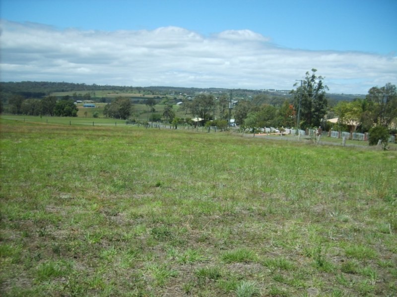 42 PETERS ROAD, Meringandan West QLD 4352