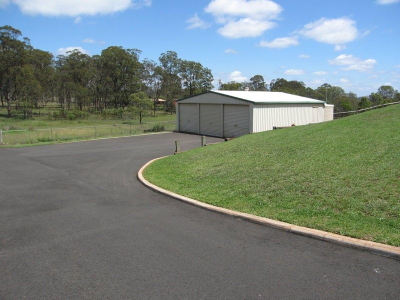 13 McEwan Road, Cabarlah QLD 4352