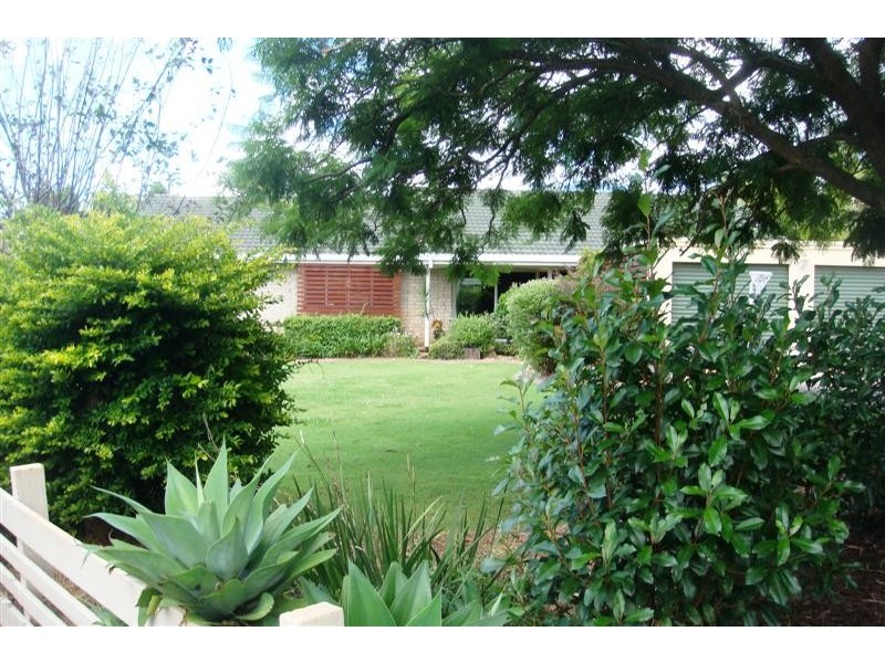 24 Jean Street, Harristown QLD 4350