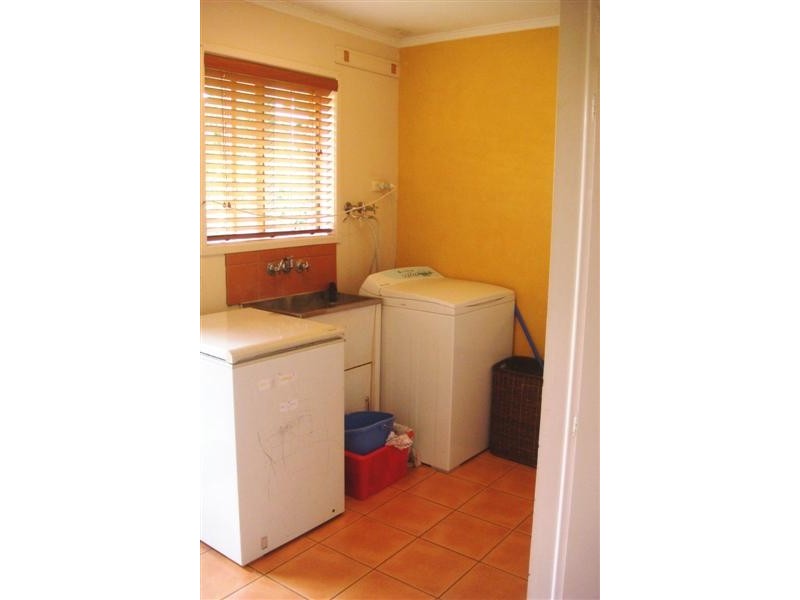 24 Jean Street, Harristown QLD 4350