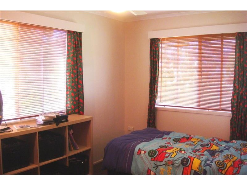 24 Jean Street, Harristown QLD 4350