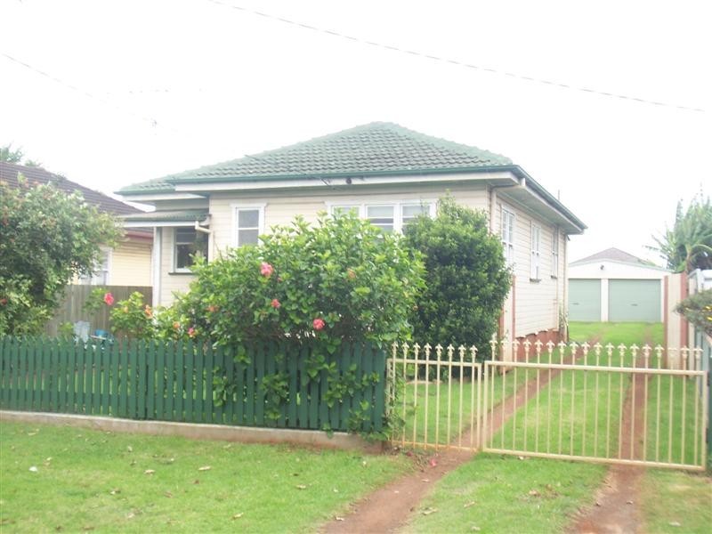 6a Lendrum Street, Newtown QLD 4350