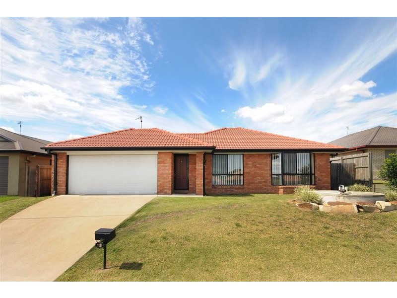 12 Wareena Crescent, Glenvale QLD 4350