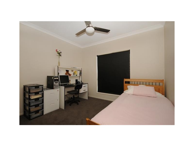 9 Kingston Road, Hodgson Vale QLD 4352