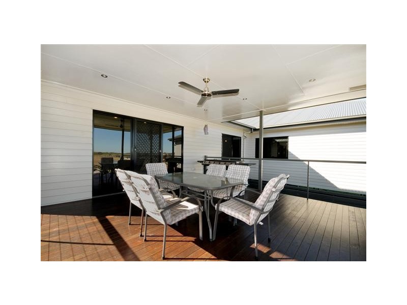 9 Kingston Road, Hodgson Vale QLD 4352