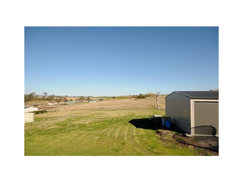 9 Kingston Road, Hodgson Vale QLD 4352