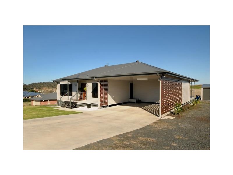 9 Kingston Road, Hodgson Vale QLD 4352