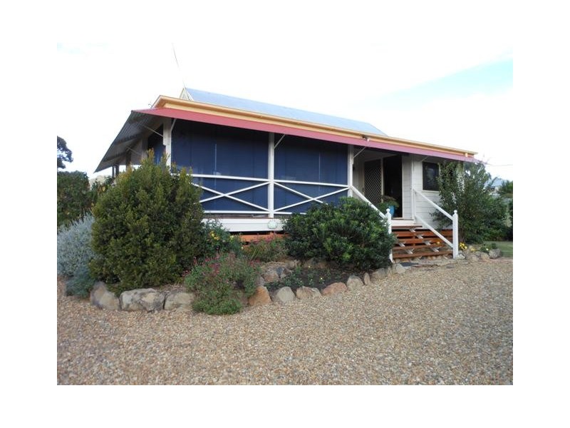 33 Stanley Street, Greenmount QLD 4359