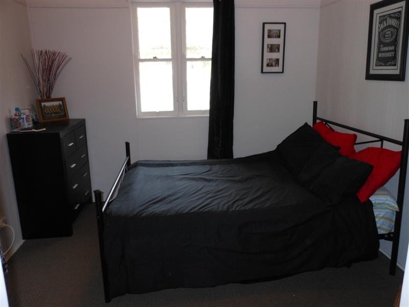 202 Drayton Wellcamp Rd, Glenvale QLD 4350