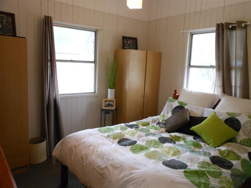 202 Drayton Wellcamp Rd, Glenvale QLD 4350