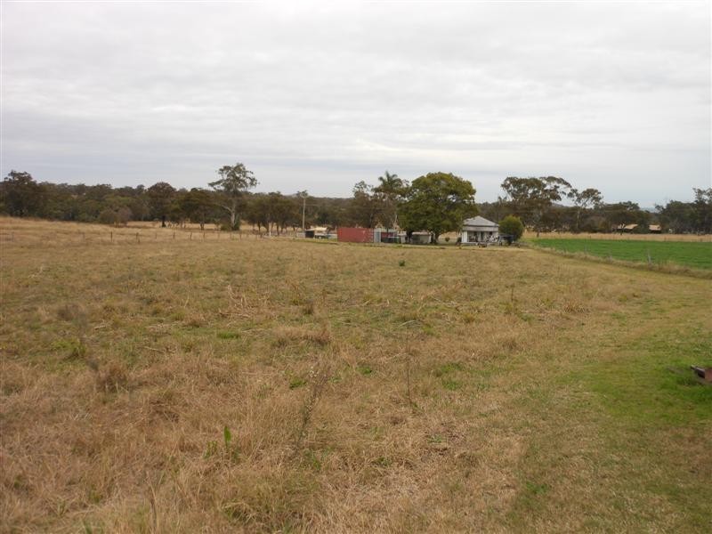 202 Drayton Wellcamp Rd, Glenvale QLD 4350