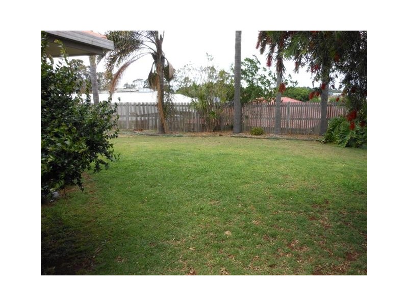 38 Melway Crescent, Glenvale QLD 4350