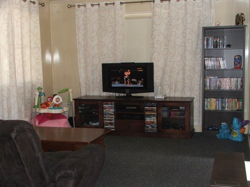 10 King Street, Oakey QLD 4401