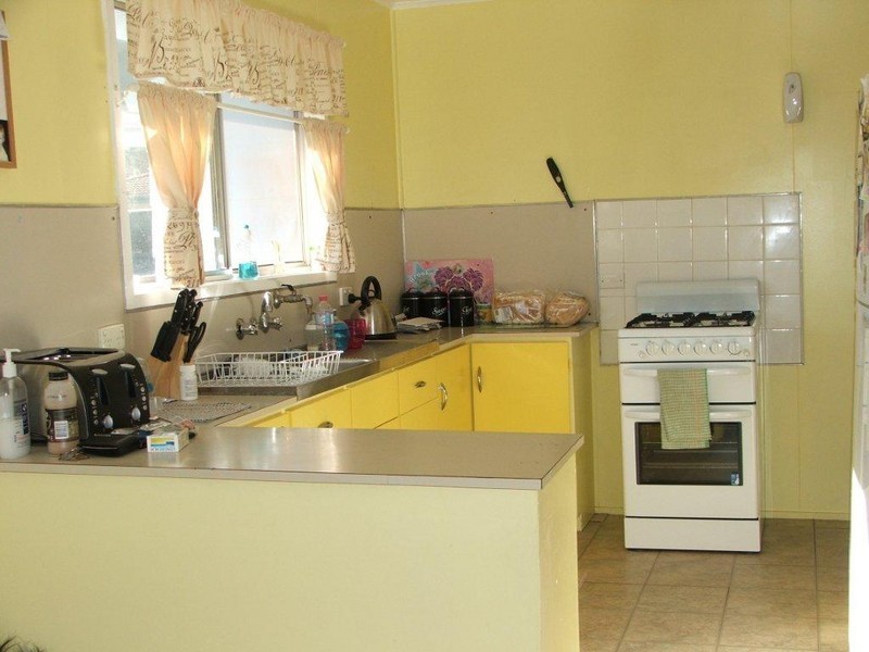 10 King Street, Oakey QLD 4401