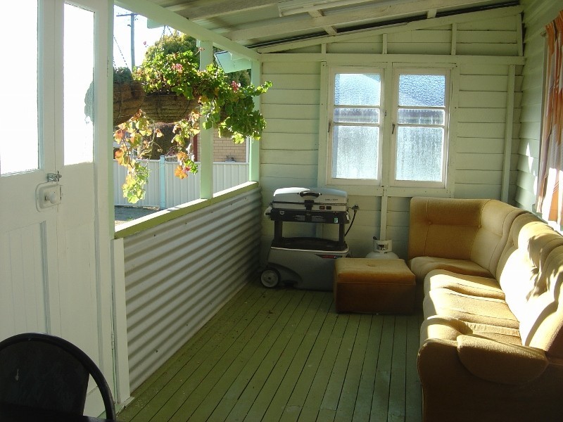 17 Herbert Street, Allora QLD 4362