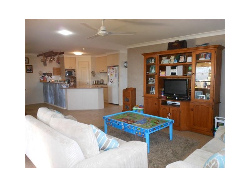 12 Volp Court, Highfields QLD 4352