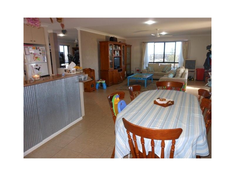 12 Volp Court, Highfields QLD 4352