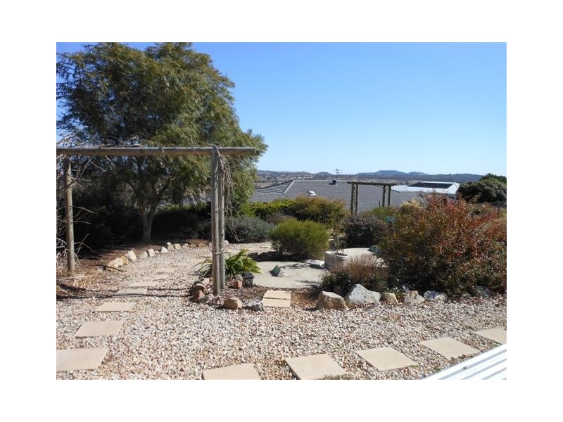 12 Volp Court, Highfields QLD 4352