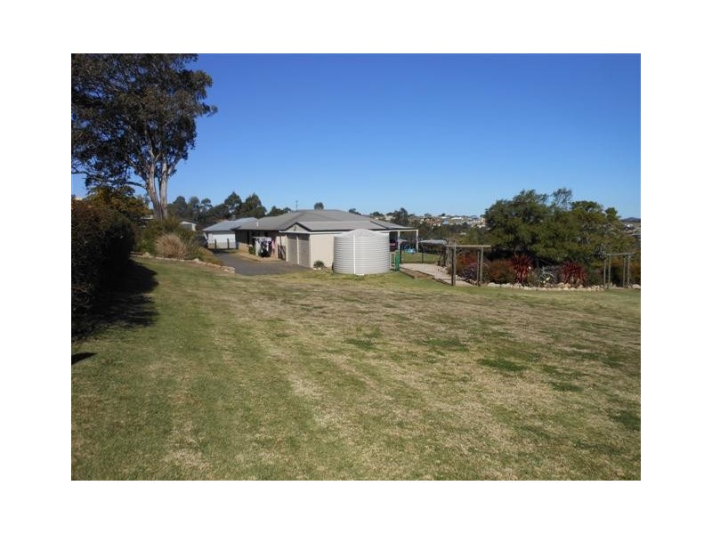 12 Volp Court, Highfields QLD 4352