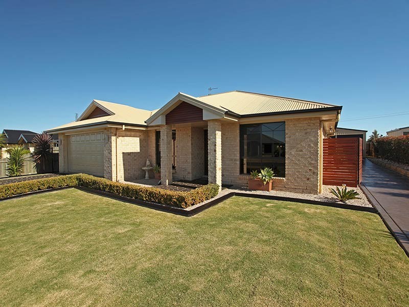 17 Ashford Drive, Wyreema QLD 4352