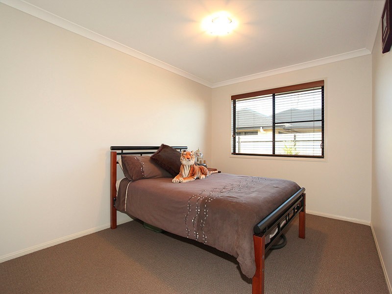 17 Ashford Drive, Wyreema QLD 4352