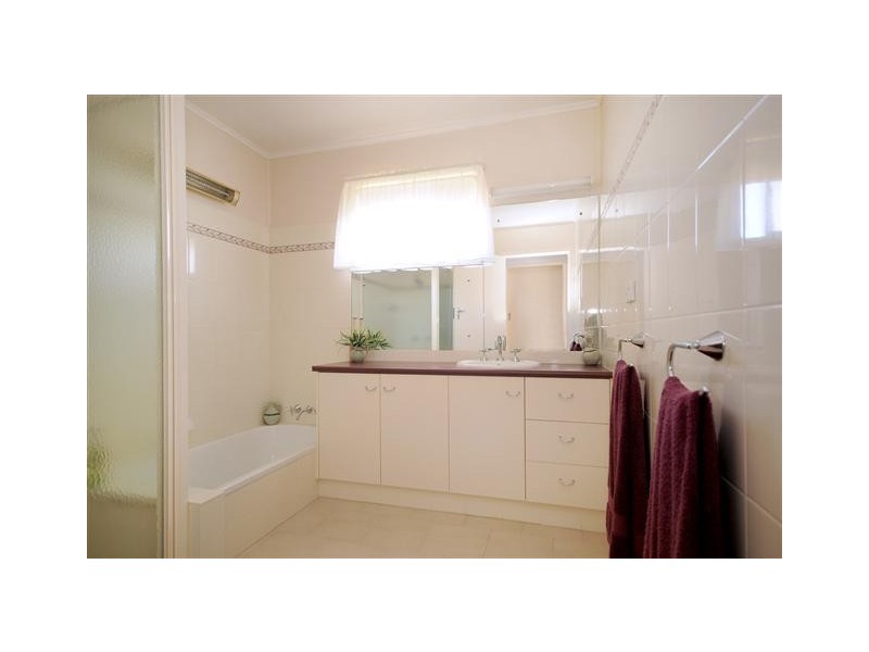 23 Prowse Street, Rockville QLD 4350