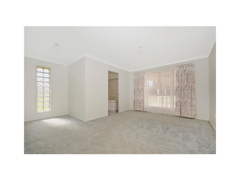 6 Andrews Court, Hodgson Vale QLD 4352