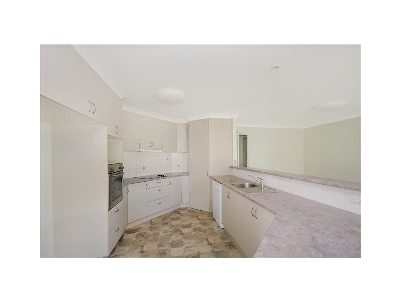 6 Andrews Court, Hodgson Vale QLD 4352