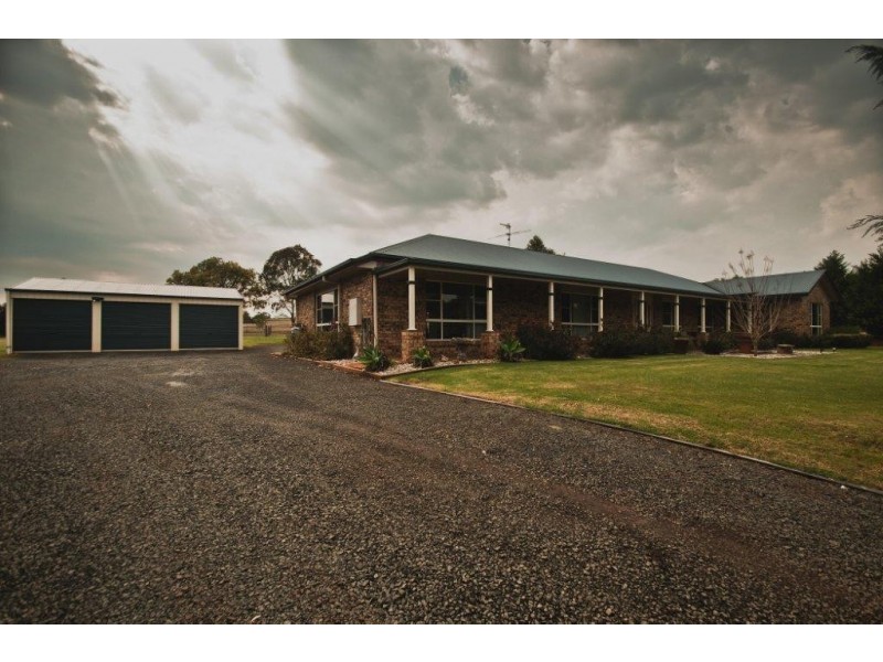 14 Lindan Court, Cabarlah QLD 4352