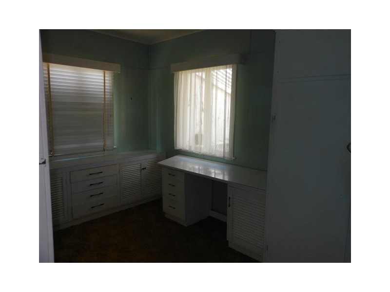 36 Mina Street, Rangeville QLD 4350