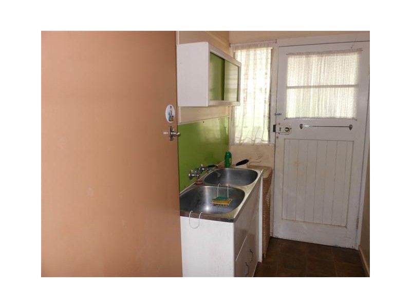 36 Mina Street, Rangeville QLD 4350