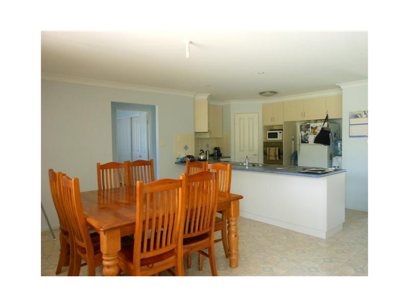 62 Highland Park Road, Meringandan West QLD 4352