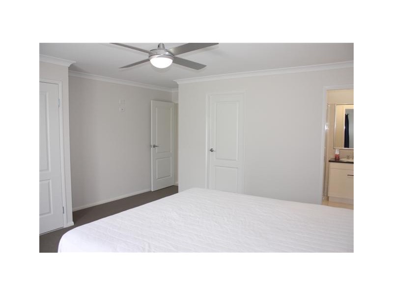 31 Coolana Crt, Harristown QLD 4350