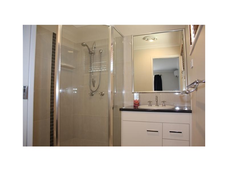 31 Coolana Crt, Harristown QLD 4350