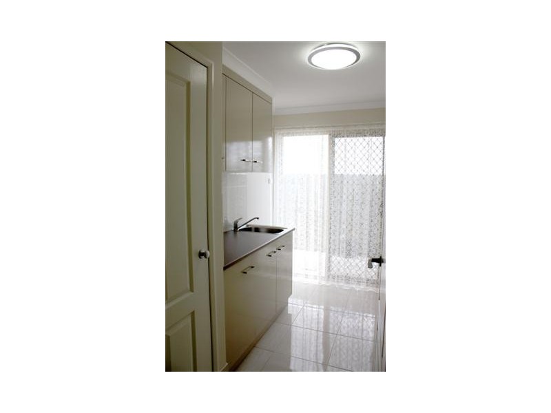 31 Coolana Crt, Harristown QLD 4350