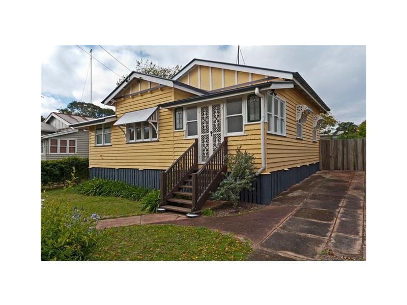 8 Parkinson Street, South Toowoomba QLD 4350
