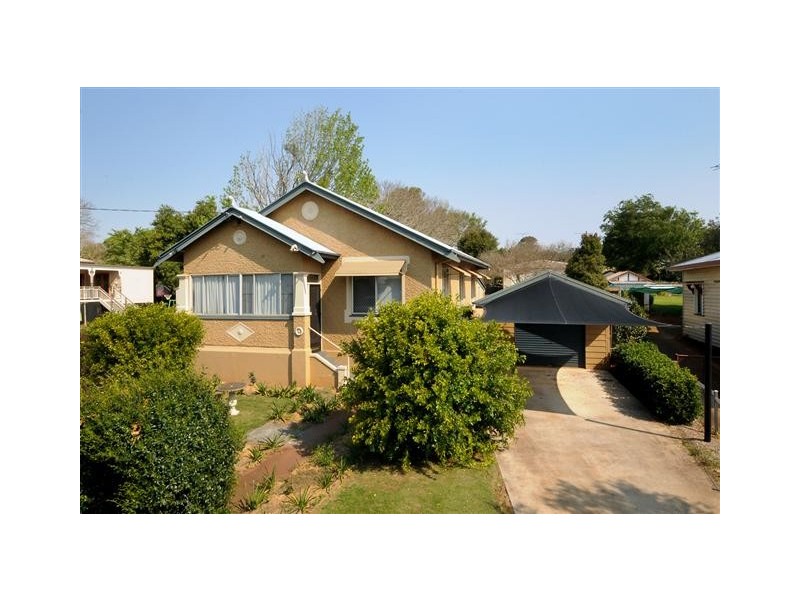 166 Perth Street, South Toowoomba QLD 4350