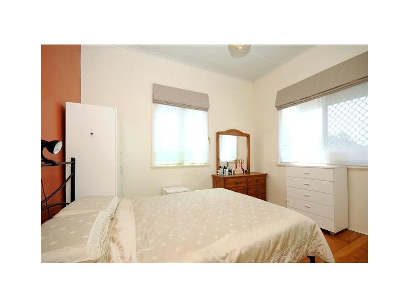 166 Perth Street, South Toowoomba QLD 4350