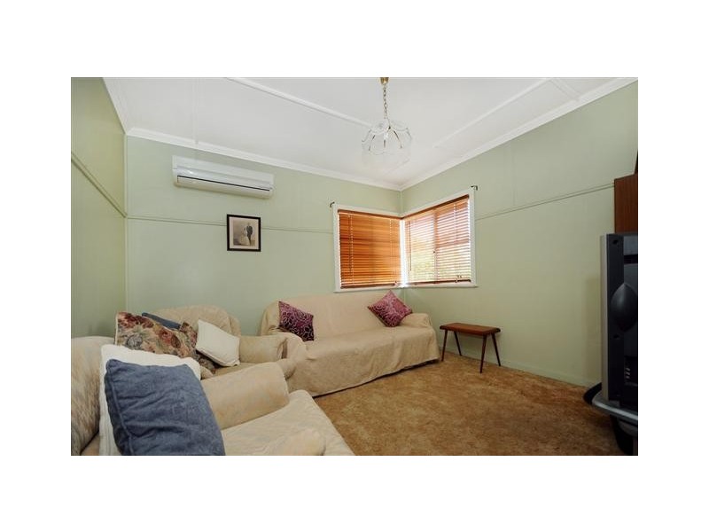 167 Campbell Street, Newtown QLD 4350