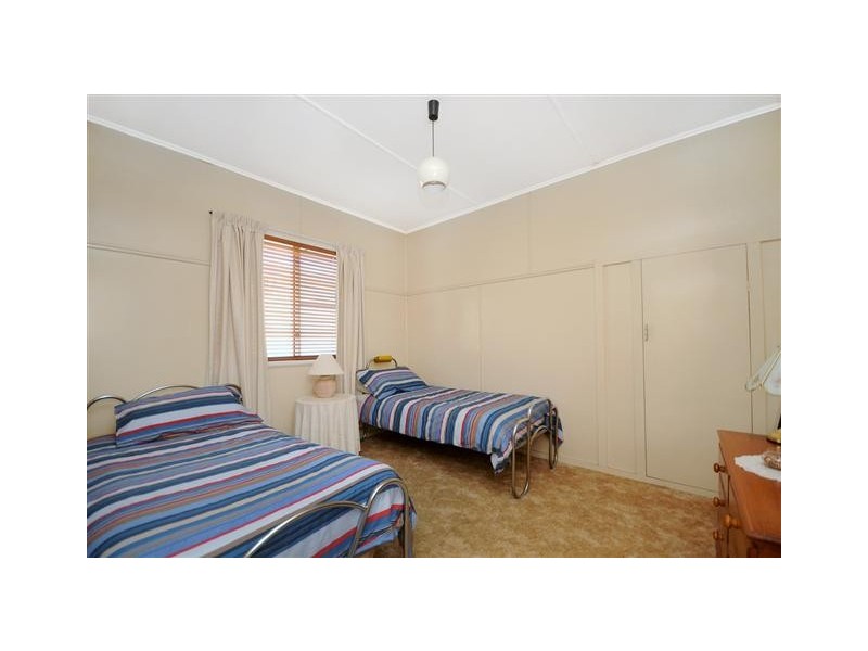 167 Campbell Street, Newtown QLD 4350