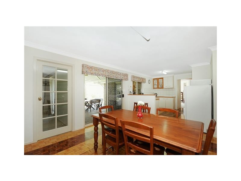 27 Hamzah Drive, Cotswold Hills QLD 4350